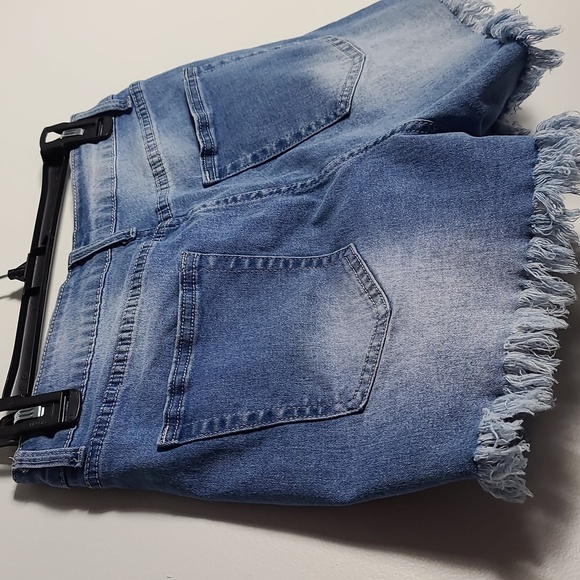 LUVAMIA Denim Jean Shorts Frayed Hem High Rise Rise Cotton Size Medium - Picture 13 of 15